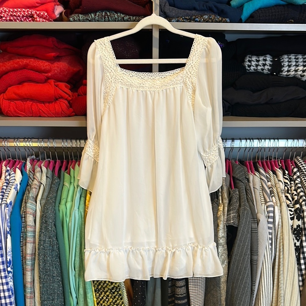 Asian Brand white 3/4 sleeve embroidered lined dress size S
